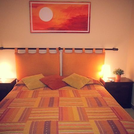 كاتانيا B&B Sunflower الغرفة الصورة