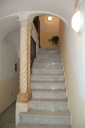كاتانيا B&B Sunflower المظهر الخارجي الصورة